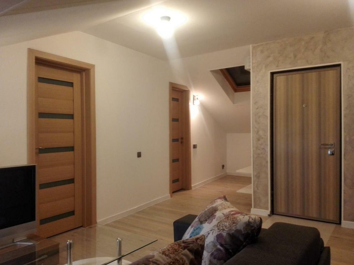A. Einstein 9A Apartament Клуж-Напока Экстерьер фото